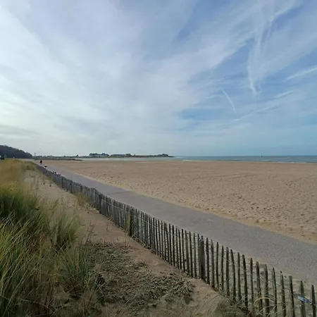 Parenthese En Bord De Houlgate