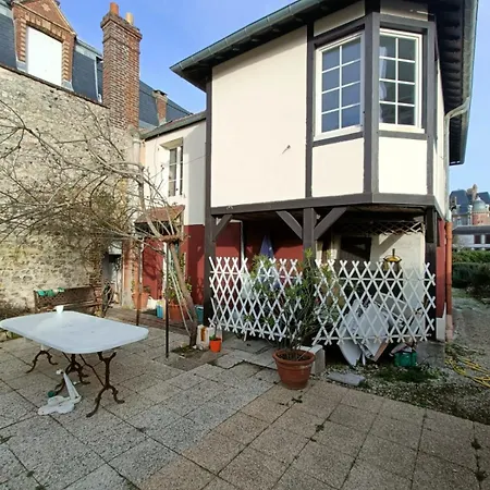 Parenthese En Bord De *