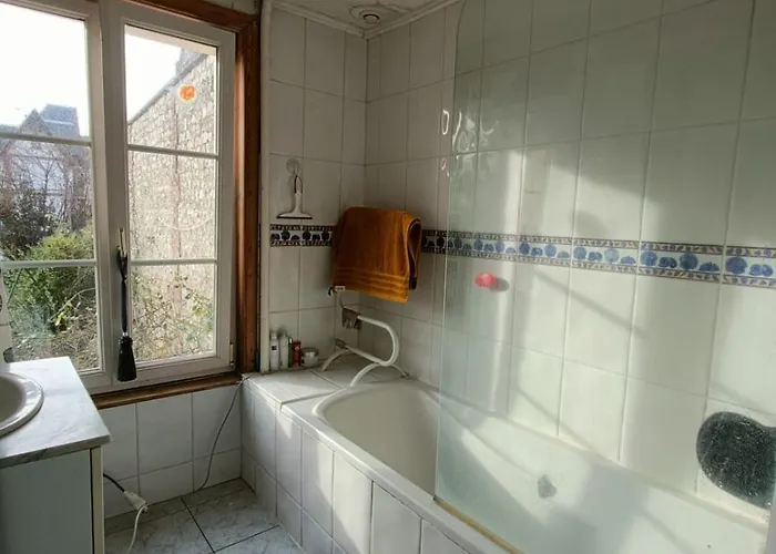 Homestay Parenthese En Bord De *