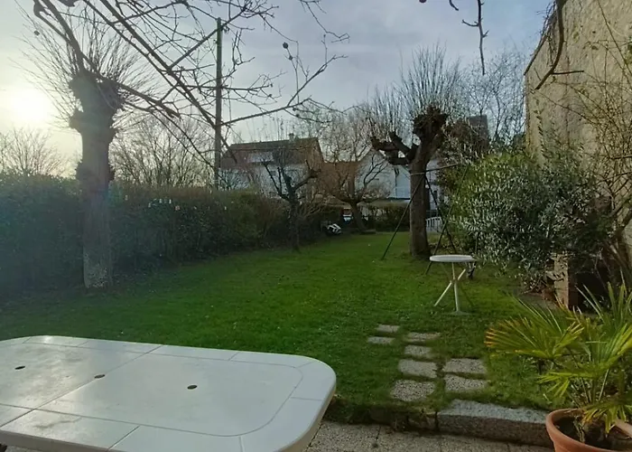 Parenthese En Bord De